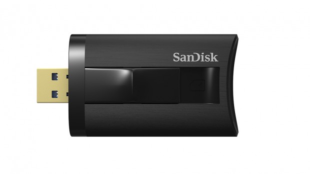Der Cardreader nach UHS-II mit ausschiebbarem USB-3.0-Stecker (Bilder: Sandisk)